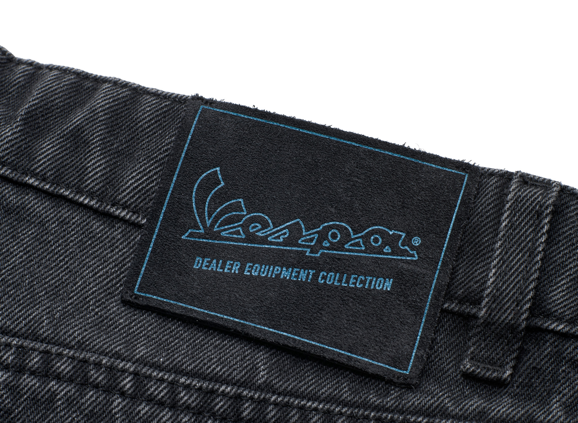 Vespa jeans collezione nera DEC