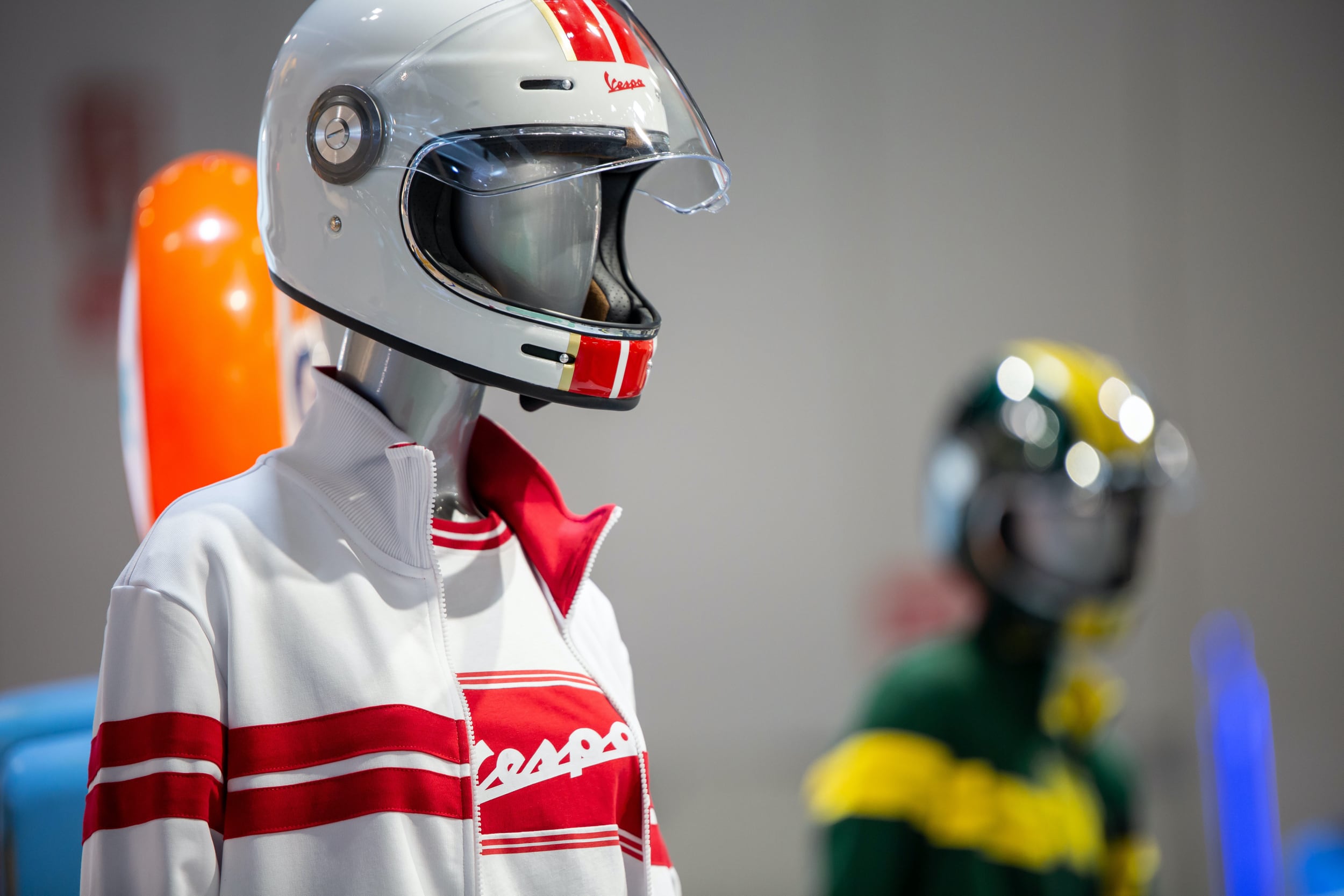 Felpa Vespa Giacca Racing Sixties bianco/rosso